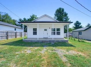 2015 Blythe Ave SE, Cleveland, TN 37311