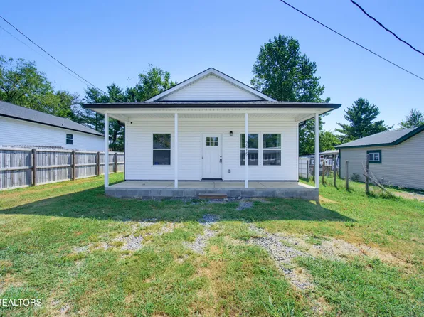 2015 Blythe Ave SE, Cleveland, TN 37311