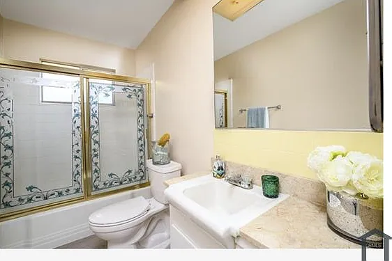 29701 Thornhill Dr — Photo 8