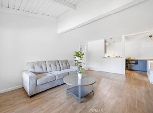 1040 W Macarthur Blvd APT 42, Santa Ana, CA 92707