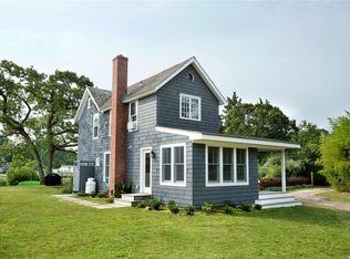 1356 Grand Ave, Mattituck, NY 11952