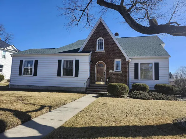 306 N Main St, Columbia City, IN 46725