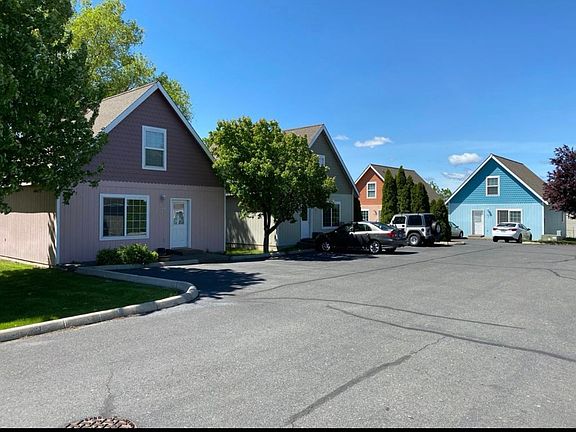 11 unit complex on 1 acre 1/2 block from CWU campus