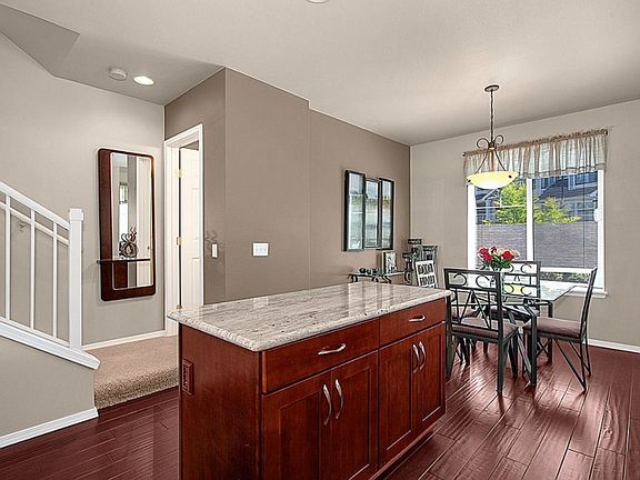 4th image of 16125 Juanita Woodinville Way Ne #801
