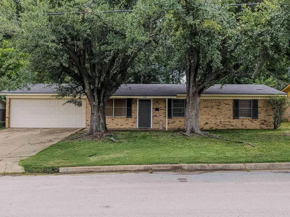 1418 E Dawson St, Tyler, TX 75701