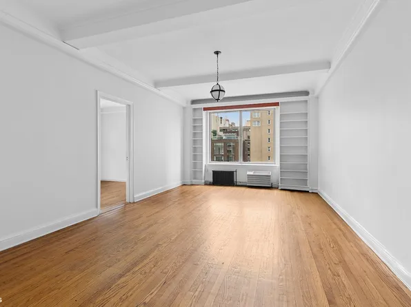 242 East 19th Street 7E image 2 of 15