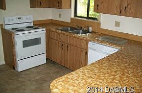 3rd image of 2834 Brookline Ave