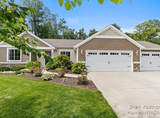 11895 Redberry Ct NE, Rockford, MI 49341