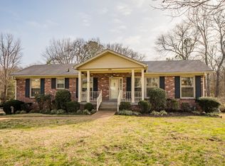 489 Broadwell Dr, Nashville, TN 37220