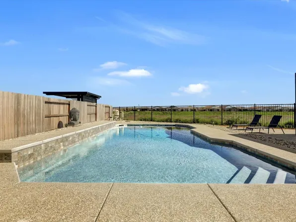 1104 Shadowgate Dr, Roseville, CA 95747