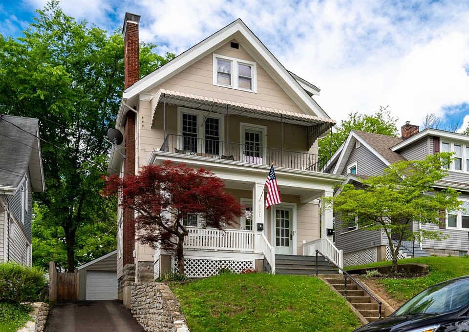1st image of 3991 Ballard Ave