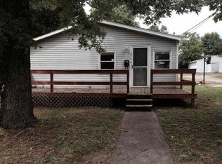215 E Central Ave, Delaware, OH 43015