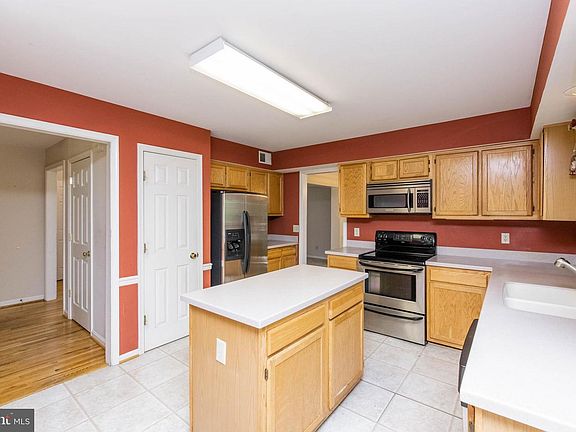 5th image of 3603 Chase Hills Dr