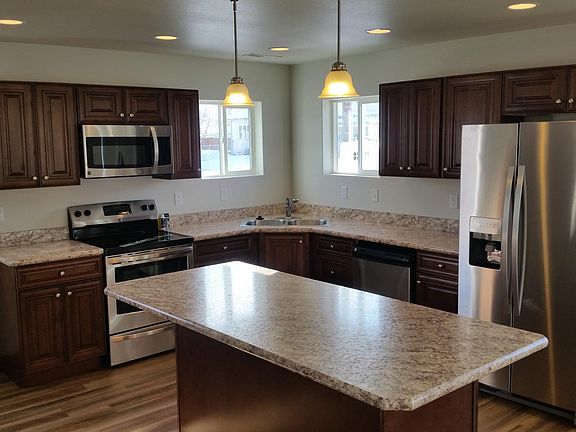 Kitchen with island bar