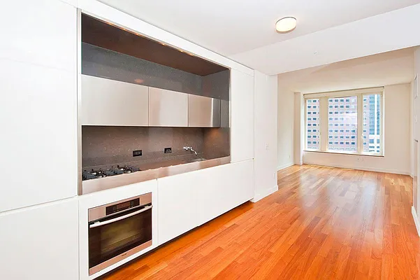 Rented by Douglas Elliman | media 7