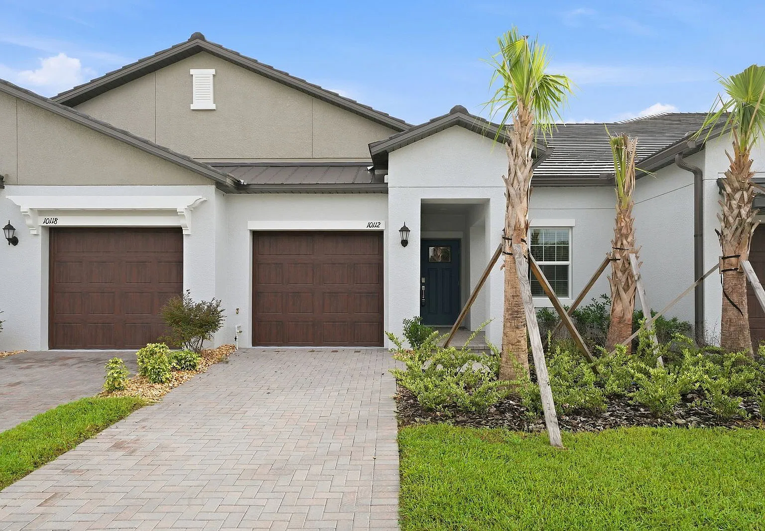 2 bed, 2.0 bath, 1398 sqft, $1,995 — Photo 1