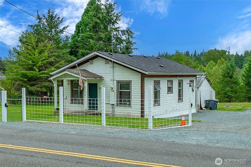 3rd image of 29308 158th Avenue E