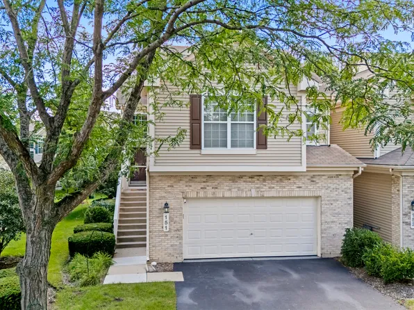 151 Fountain Grass Cir, Bartlett, IL 60103