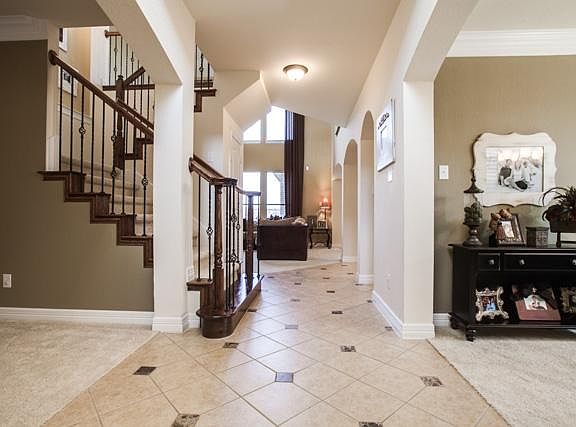 2nd image of 3817 Tablestone Dr