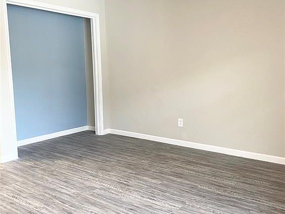 4th image of 2501 Yoakum Blvd #5