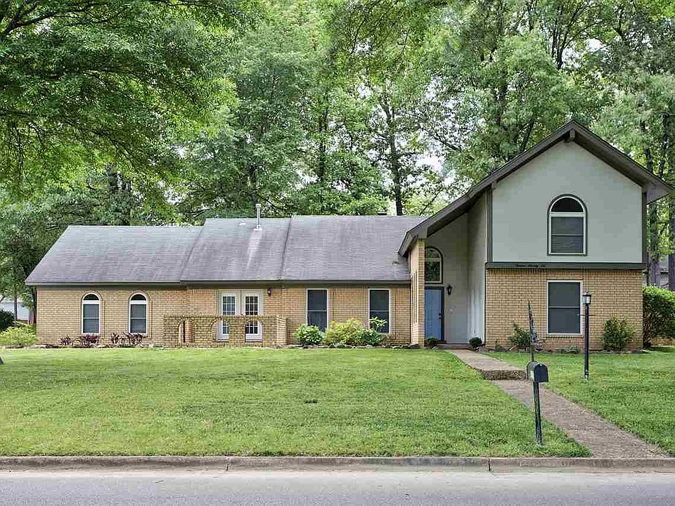 1st image of 1376 Brookside Dr