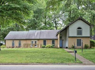 1376 Brookside Dr, Germantown, TN 38138