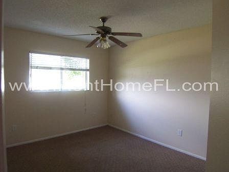 4th image of 7610 Lakeside Woods Dr