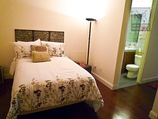 Rented by New York Residence | media 48