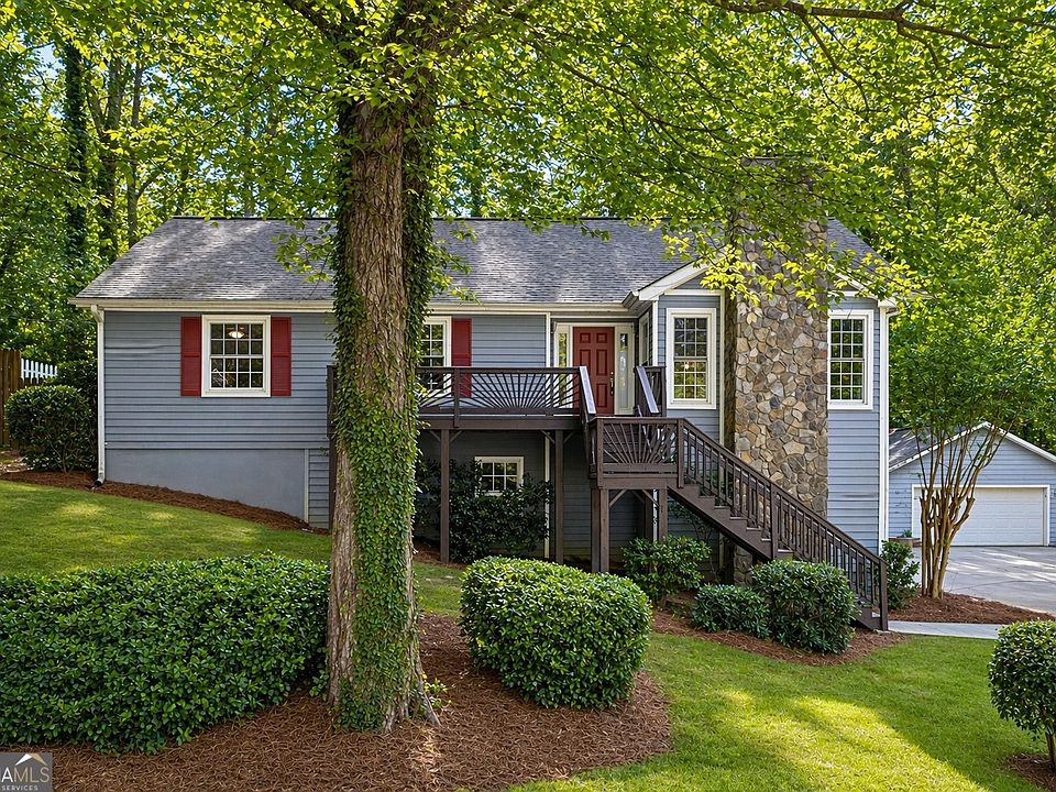 1st image of 4520 Forest Green Dr