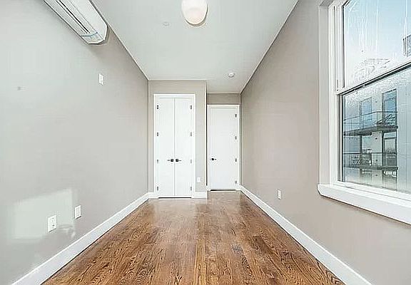 2nd image of 56 Greenpoint Ave #2D