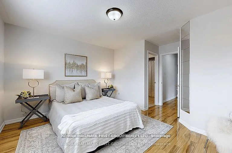 39 Robideau Pl — Photo 20