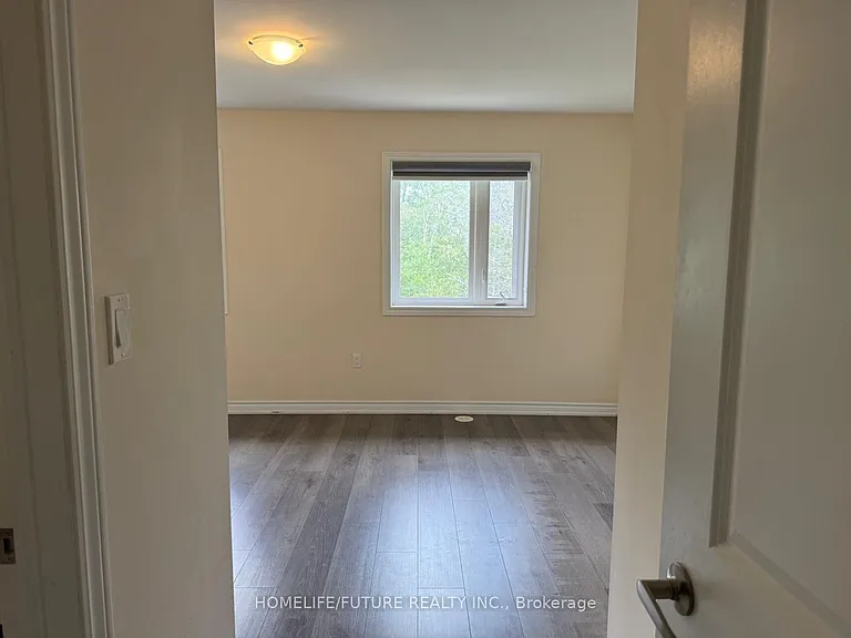 250 Finch Ave #39 — Photo 17