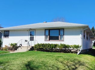 1027 2nd Ave NW, Valley City, ND 58072