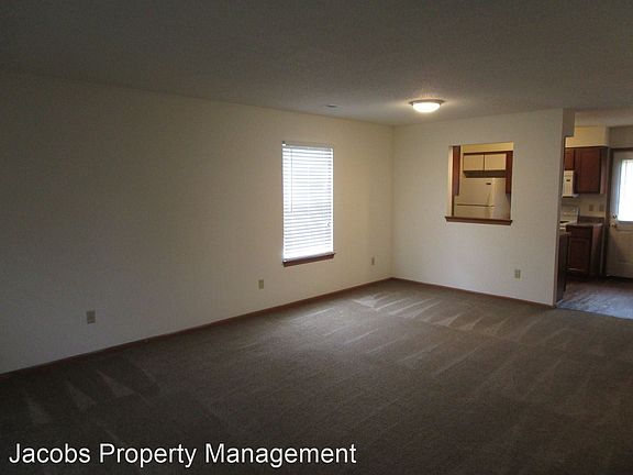 4th image of 3708 Pimlico Dr