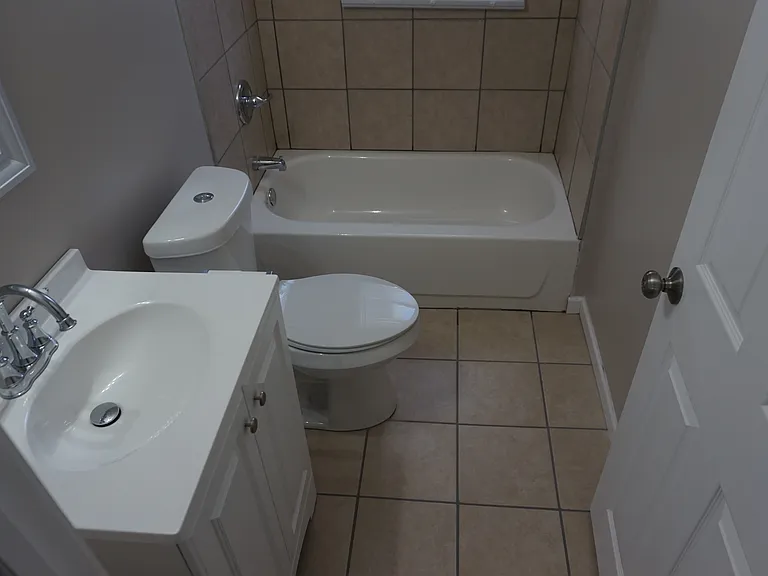 3555 Spruce St — Photo 9