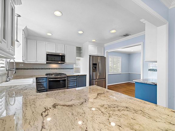 2nd image of 3807 Northwestern St