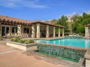 2023 Ridgeview Dr, Redlands, CA 92373