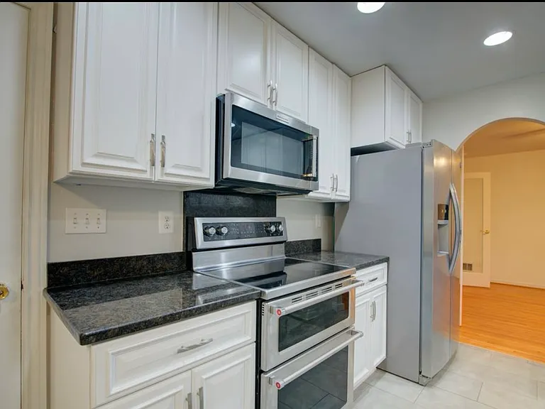 11621 Sourwood Ln — Photo 8