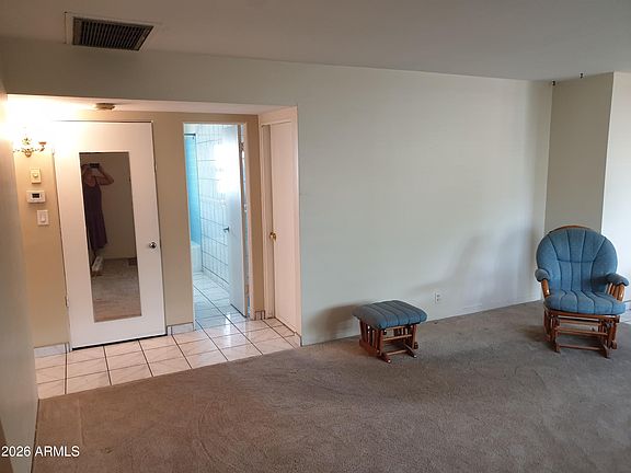 3rd image of 1805 W ROMA Avenue