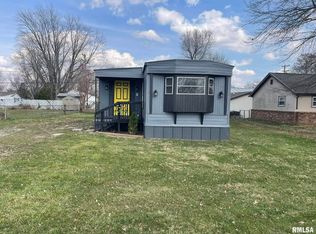 1436 N 28th St, Springfield, IL 62702