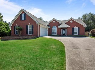 703 High Point Dr, Winder, GA 30680