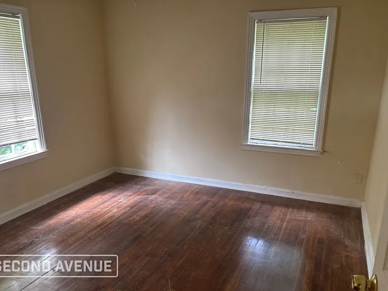 2374 Larose Ave — Photo 7