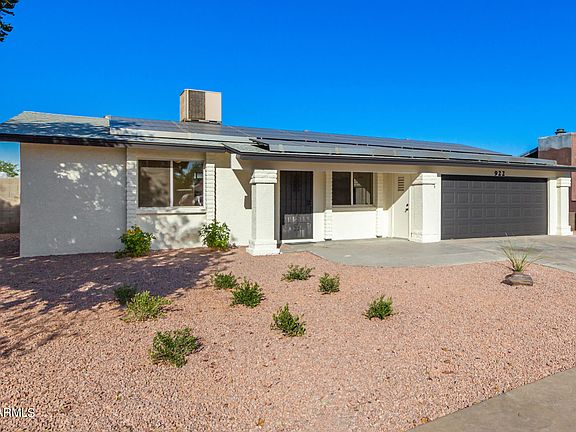 4th image of 922 W HELENA Drive