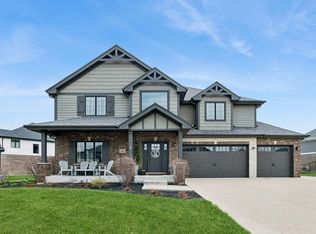 24111 S Blue Waters Dr, Manhattan, IL