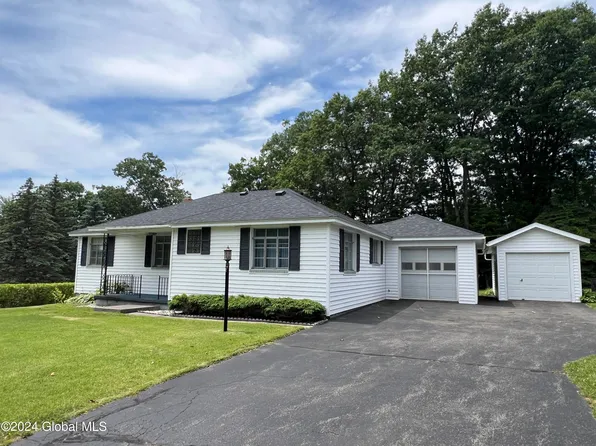 7 Grandview Drive, Gloversville, NY 12078