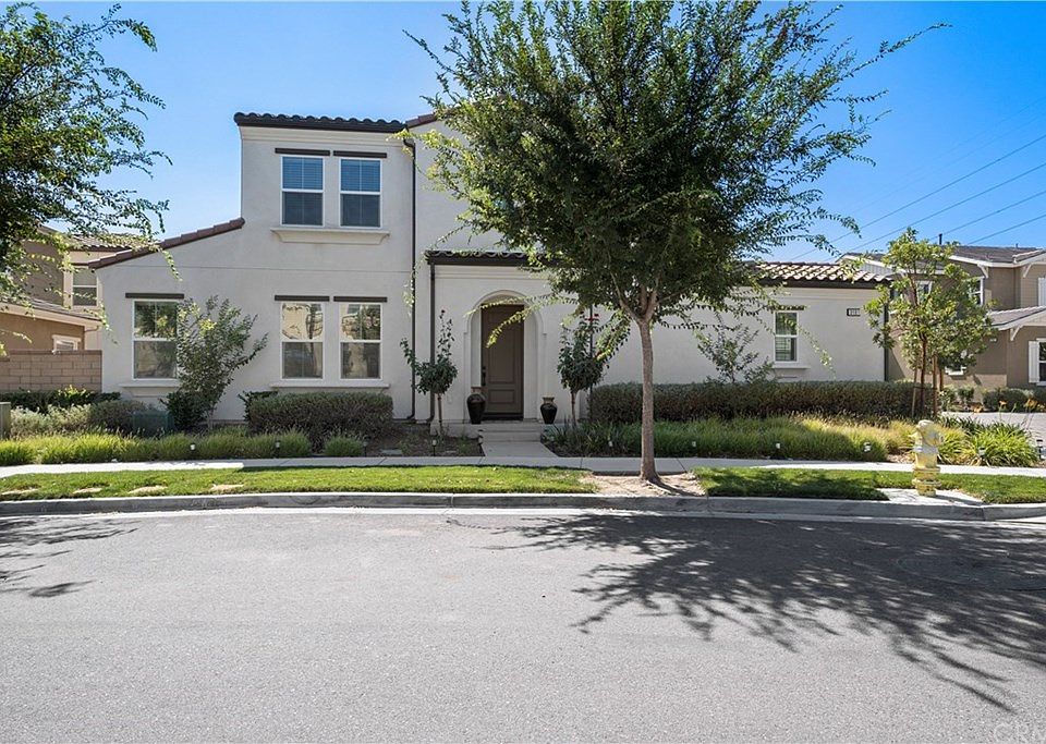 1st image of 3101 E Mayacama Way