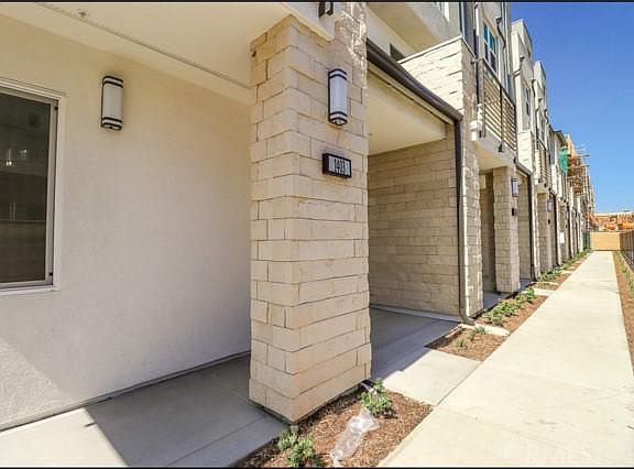 4th image of 1403 W Cara Dr