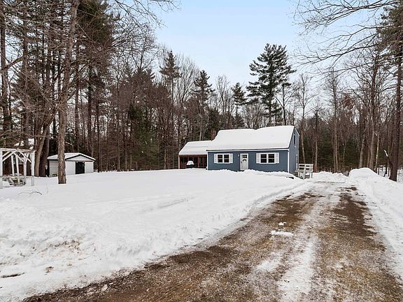 2nd image of 16 Dogtown Road