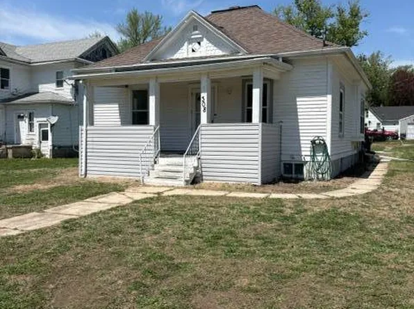 308 W 4th St, Wakefield, NE 68784