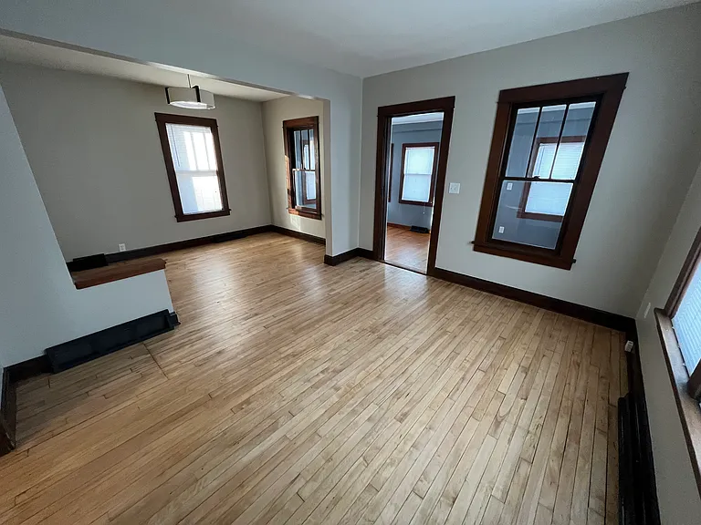 529 N Fair Oaks Ave — Photo 12